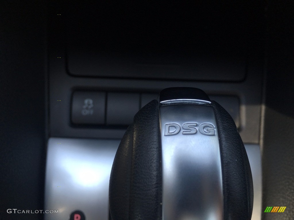 2013 Golf 4 Door TDI - Candy White / Titan Black photo #40