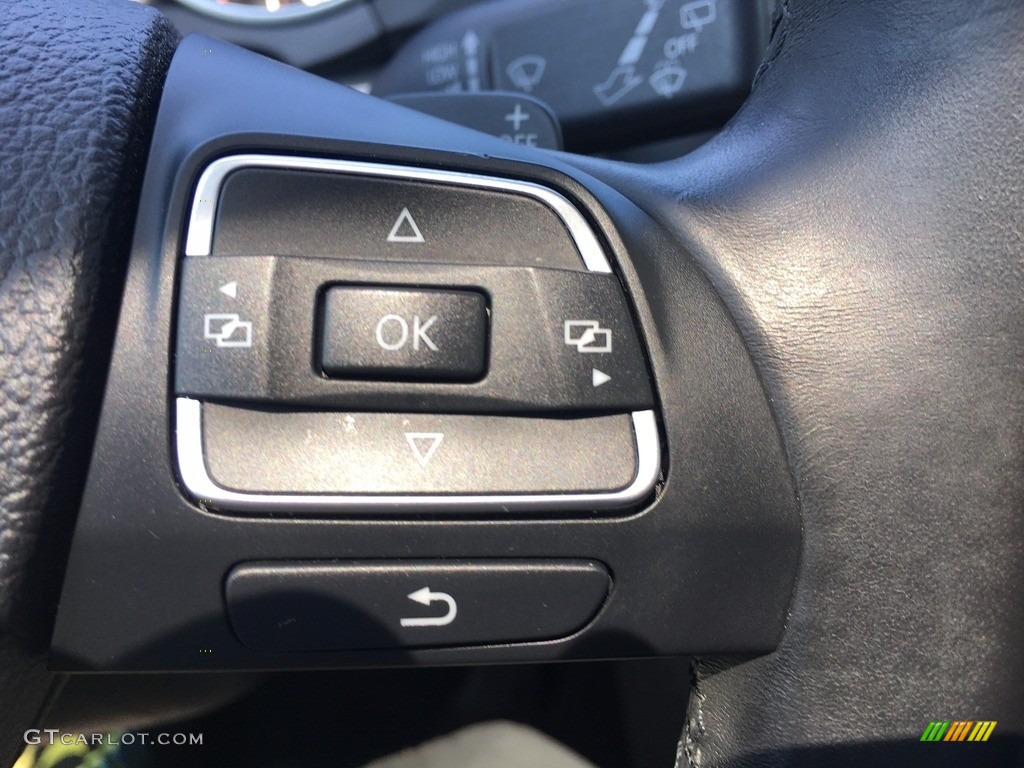 2013 Golf 4 Door TDI - Candy White / Titan Black photo #45