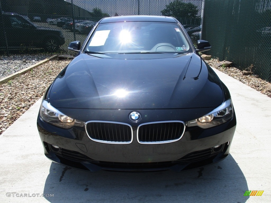 2013 3 Series 320i xDrive Sedan - Jet Black / Black photo #6