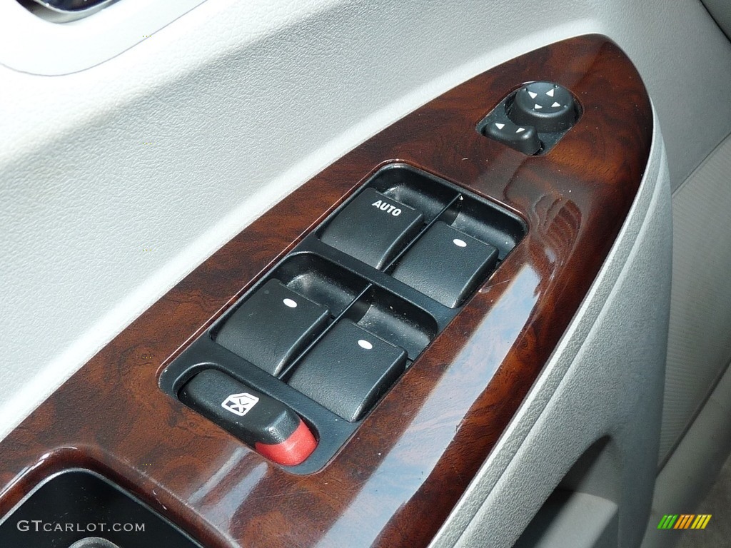 2008 LaCrosse CXL - Platinum Metallic / Titanium photo #10