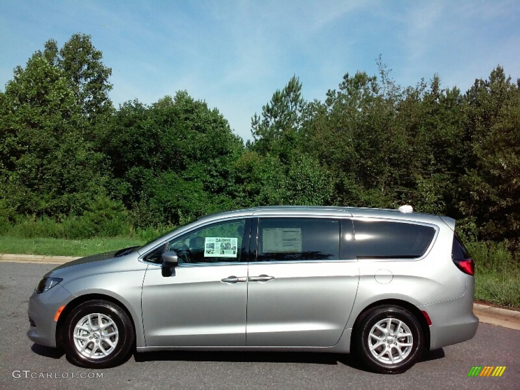 2017 Pacifica LX - Billet Silver Metallic / Black/Alloy photo #1