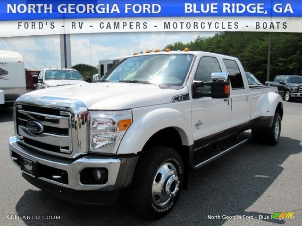 2016 F350 Super Duty Lariat Crew Cab 4x4 DRW - White Platinum Metallic / Adobe photo #1