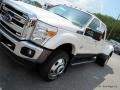 White Platinum Metallic - F350 Super Duty Lariat Crew Cab 4x4 DRW Photo No. 35