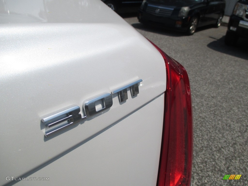 2016 Cadillac CT6 3.0 Twin-Turbo Premium Luxury AWD Marks and Logos Photos