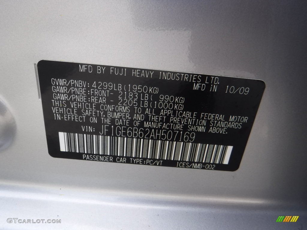 2010 Impreza 2.5i Premium Sedan - Spark Silver Metallic / Carbon Black photo #19