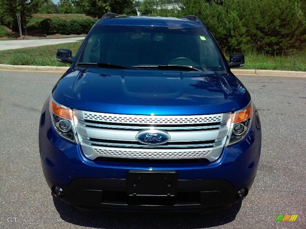 2015 Explorer XLT 4WD - Deep Impact Blue / Charcoal Black photo #3