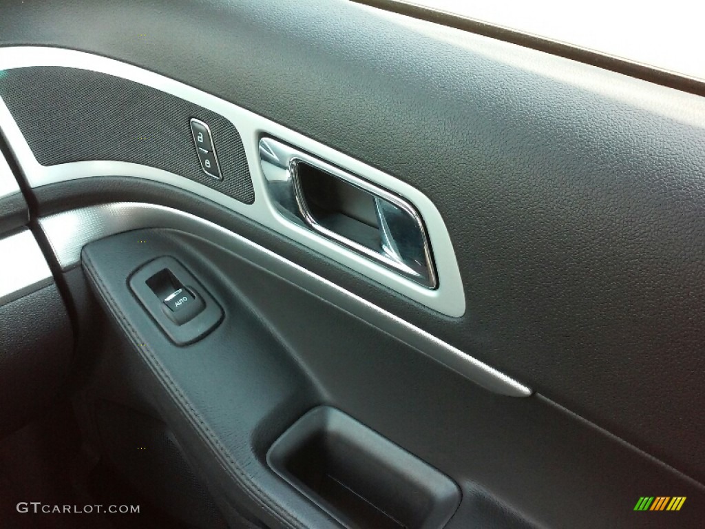 2015 Explorer XLT 4WD - Deep Impact Blue / Charcoal Black photo #26