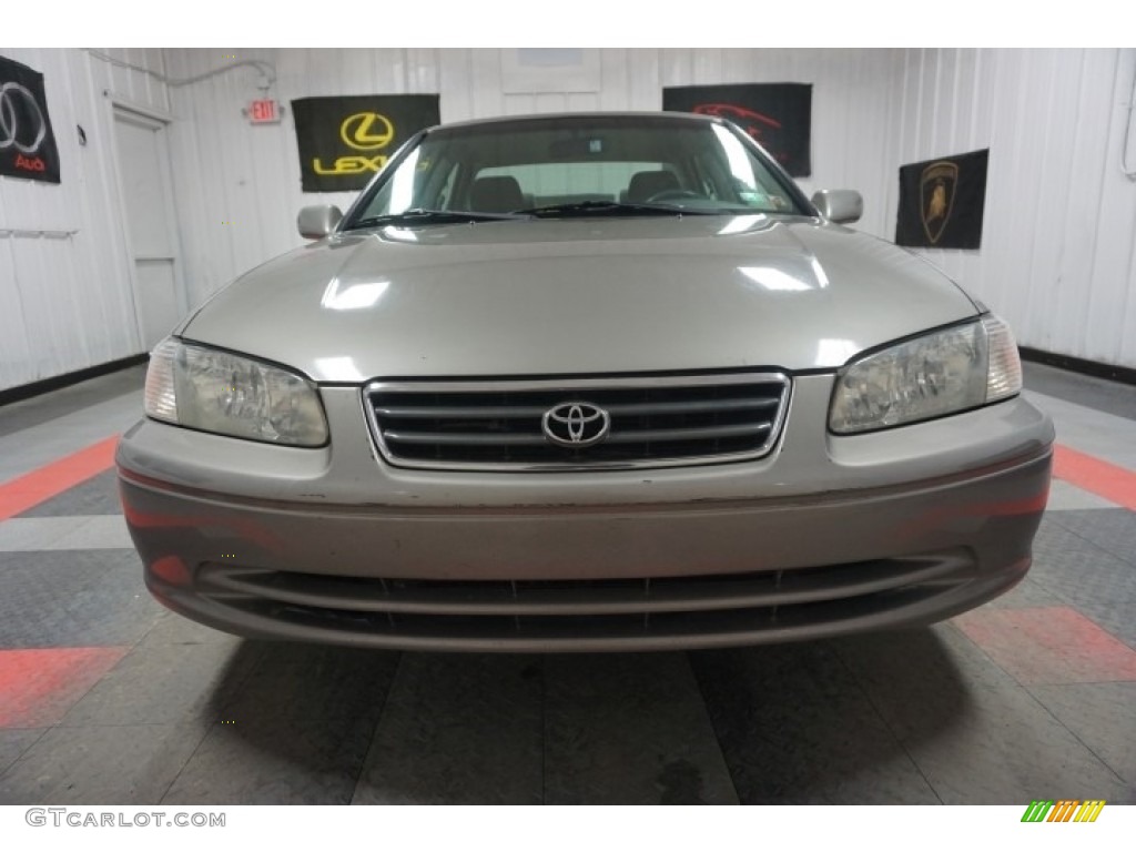 2000 Camry CE - Antique Sage Pearl / Gray photo #4