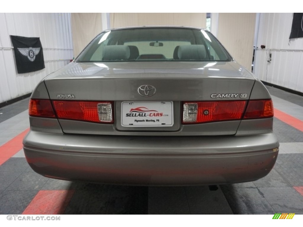 2000 Camry CE - Antique Sage Pearl / Gray photo #9