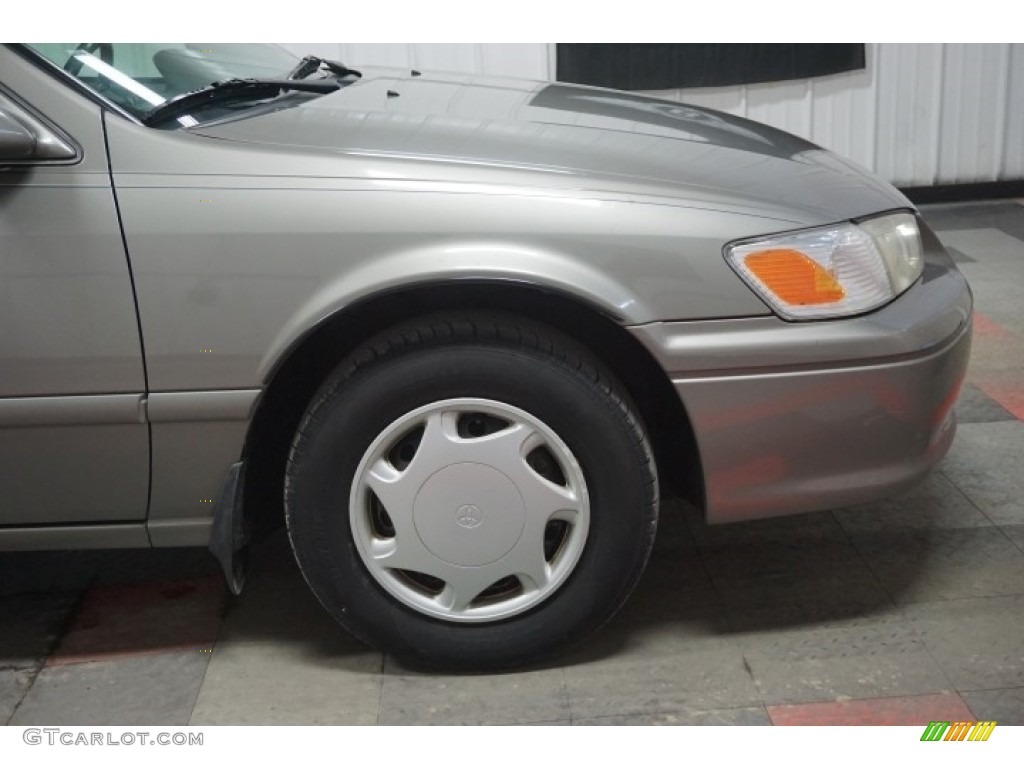 2000 Camry CE - Antique Sage Pearl / Gray photo #48