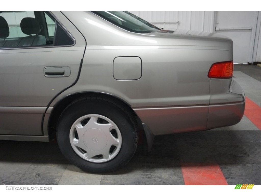 2000 Camry CE - Antique Sage Pearl / Gray photo #63
