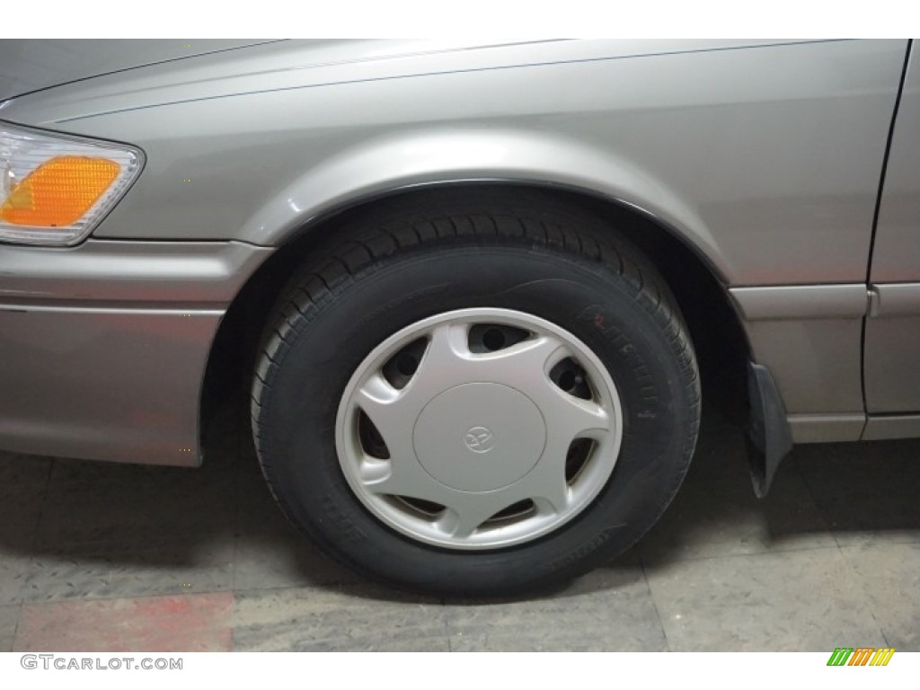 2000 Camry CE - Antique Sage Pearl / Gray photo #71