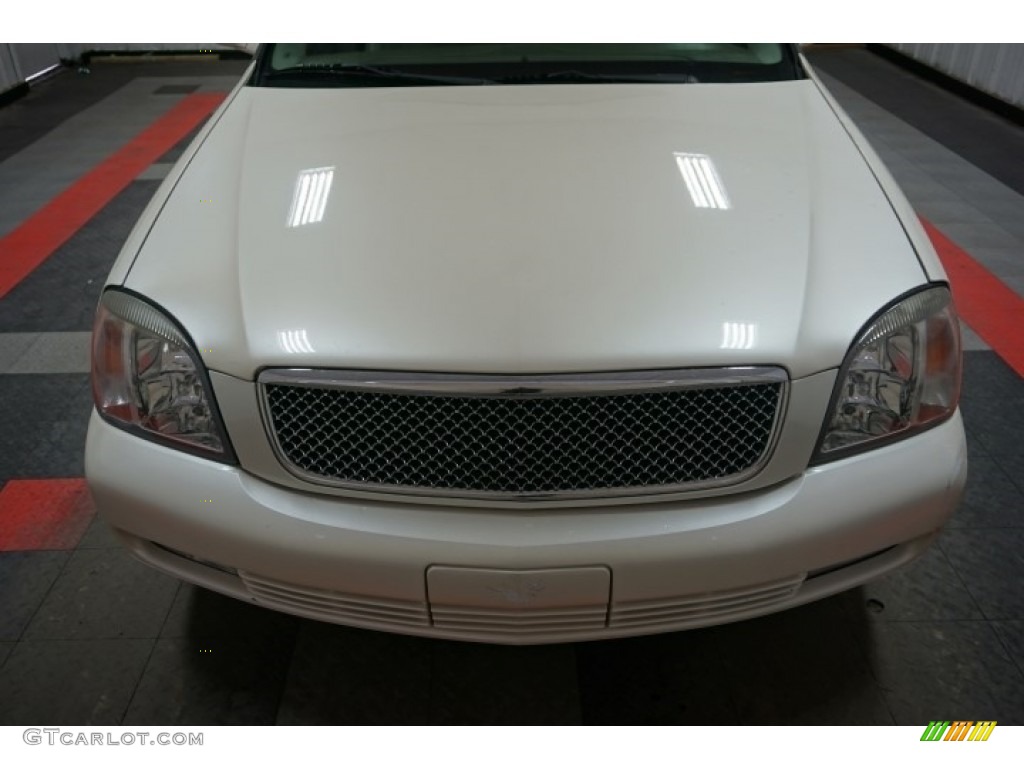 2000 DeVille DTS - White Diamond / Oatmeal photo #58