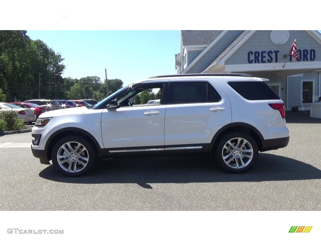2017 Explorer XLT 4WD - White Platinum / Ebony Black photo #4