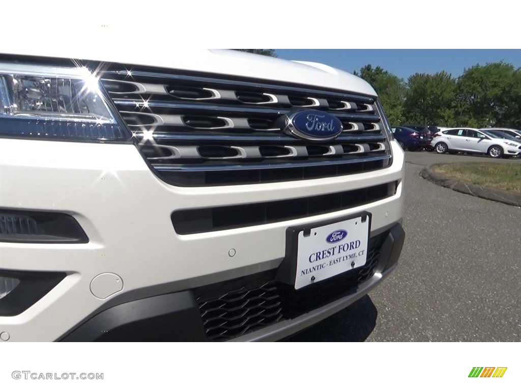2017 Explorer XLT 4WD - White Platinum / Ebony Black photo #28