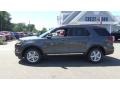 2017 Magnetic Ford Explorer XLT 4WD  photo #4