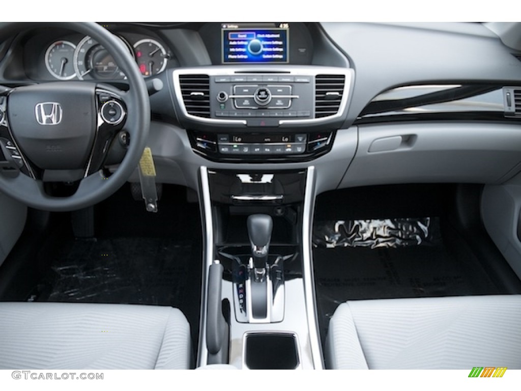 2017 Accord LX Sedan - Lunar Silver Metallic / Gray photo #12