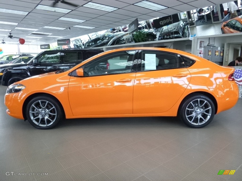 2014 Dart SXT - Header Orange / Black/Light Tungsten photo #2