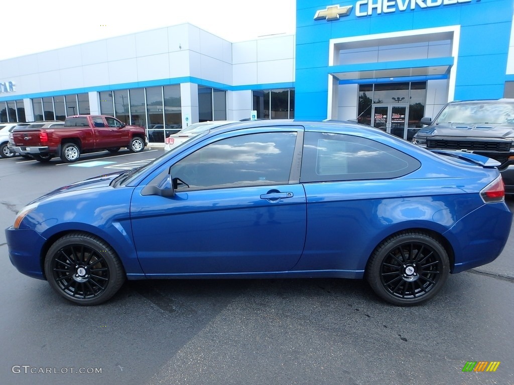 2009 Focus SE Coupe - Vista Blue Metallic / Charcoal Black photo #4