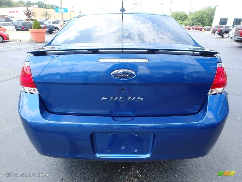2009 Focus SE Coupe - Vista Blue Metallic / Charcoal Black photo #8