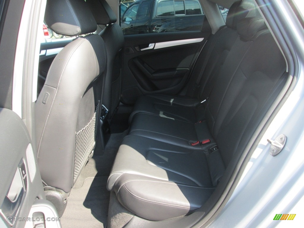 2011 A4 2.0T quattro Sedan - Ice Silver Metallic / Black photo #20