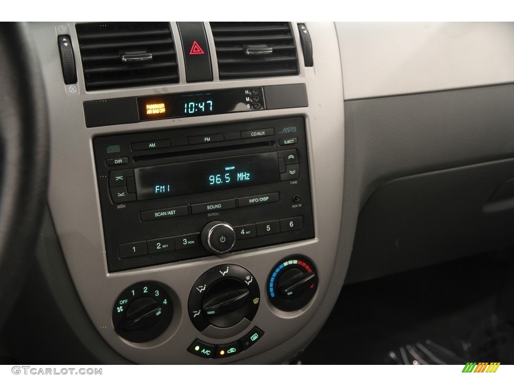 2008 Forenza  - Absolute White / Grey photo #8