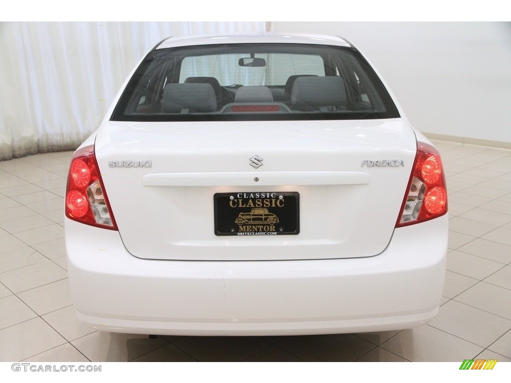 2008 Forenza  - Absolute White / Grey photo #13