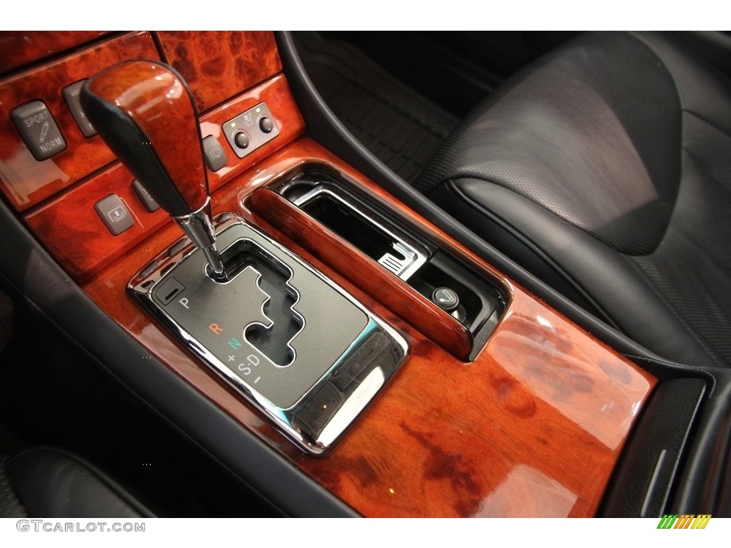 2005 LS 430 Sedan - Black Onyx / Black photo #22