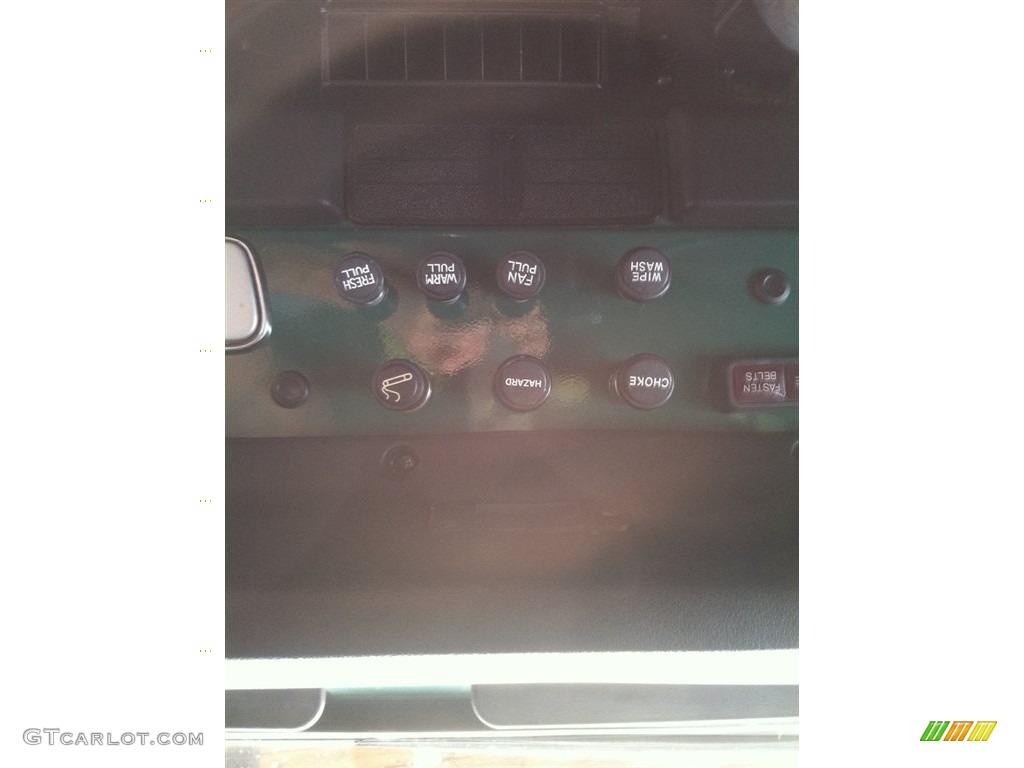 1977 Land Cruiser FJ40 - Rustic Green / Black photo #36