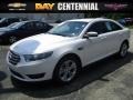 2015 Oxford White Ford Taurus SEL  photo #1