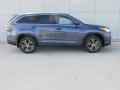 2016 Shoreline Blue Pearl Toyota Highlander XLE  photo #3