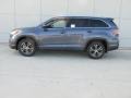 2016 Shoreline Blue Pearl Toyota Highlander XLE  photo #6