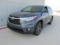 2016 Shoreline Blue Pearl Toyota Highlander XLE  photo #7