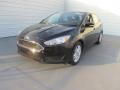 2016 Shadow Black Ford Focus SE Hatch  photo #7