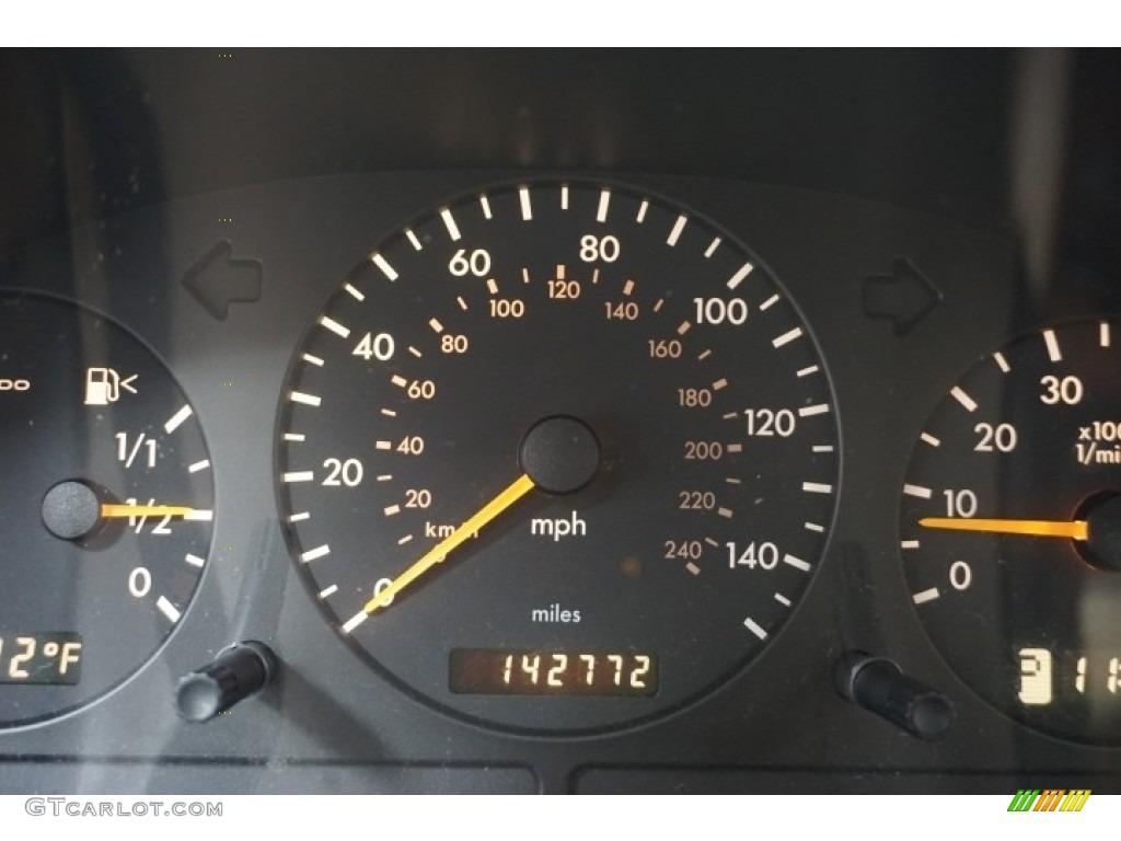 2003 ML 320 4Matic - Black Opal Metallic / Java photo #34