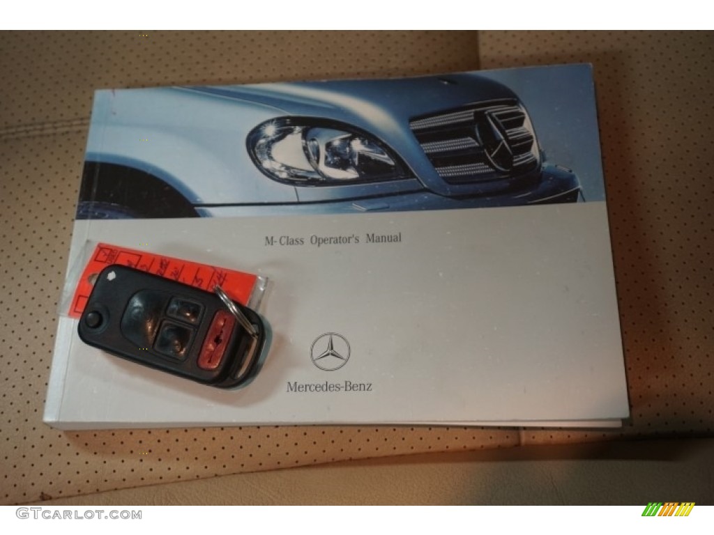 2003 ML 320 4Matic - Black Opal Metallic / Java photo #52