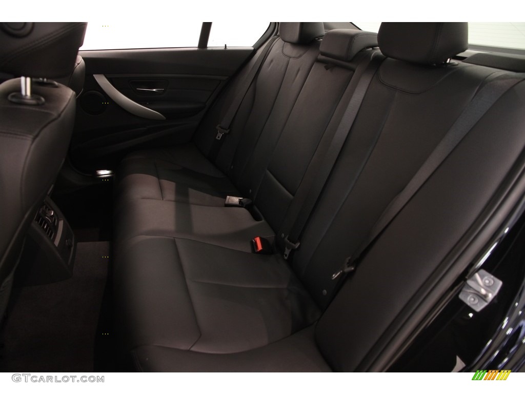 2013 3 Series 320i xDrive Sedan - Jet Black / Black photo #21