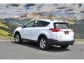 Super White - RAV4 XLE Photo No. 7