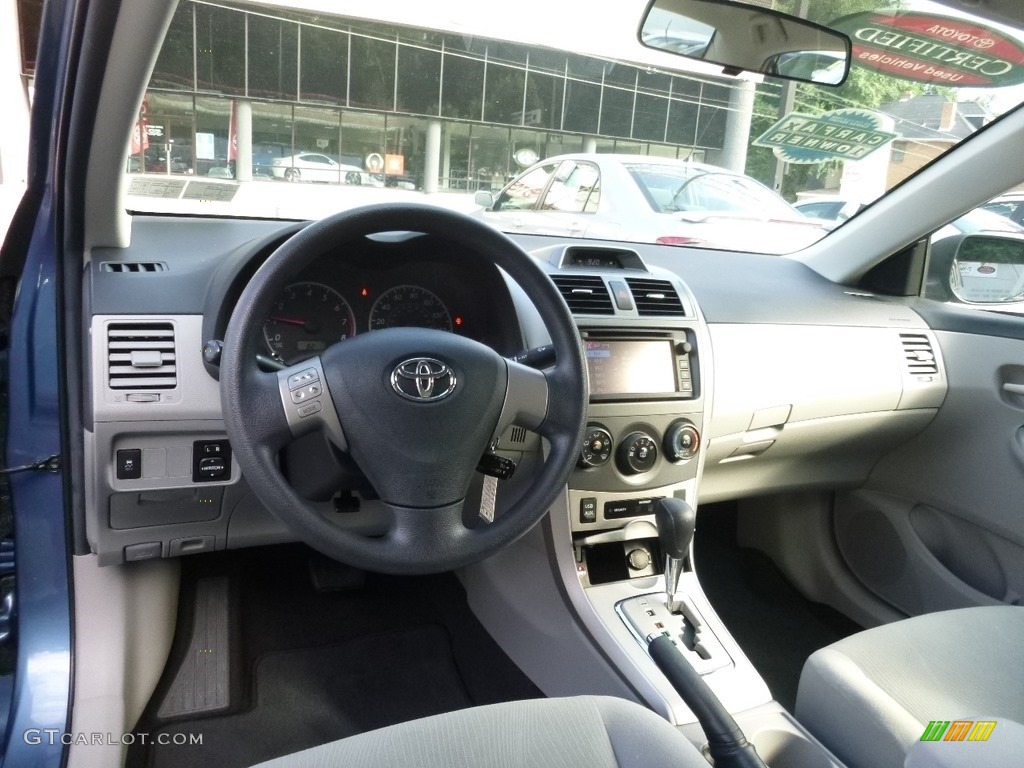 2013 Corolla LE - Tropical Sea Metallic / Ash photo #7