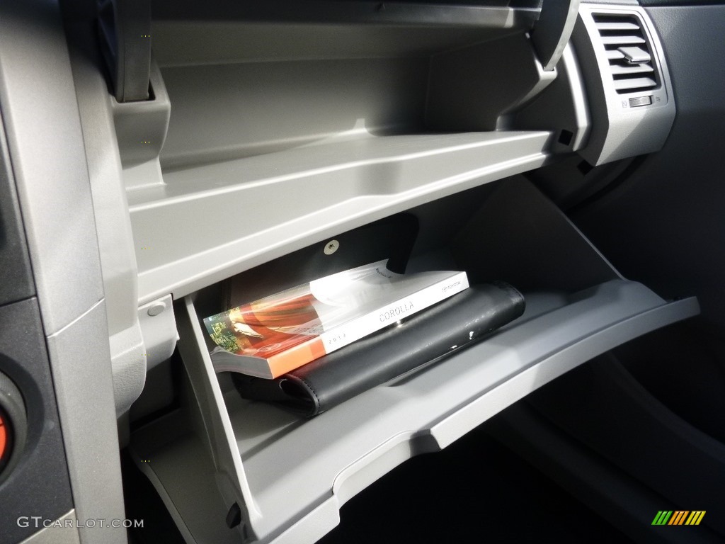 2013 Corolla LE - Tropical Sea Metallic / Ash photo #22