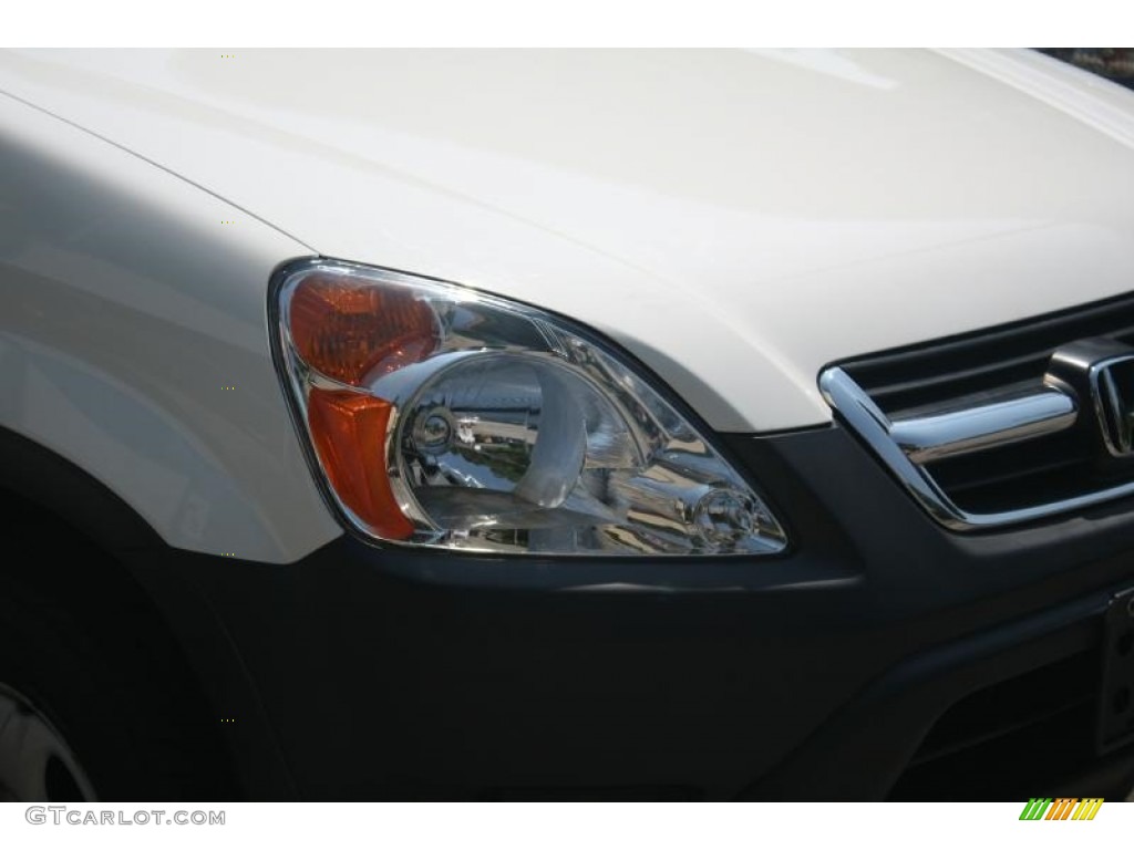 2004 CR-V LX 4WD - Taffeta White / Black photo #5