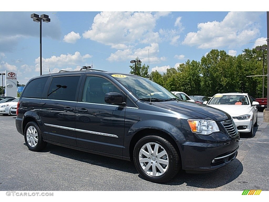 2014 Town & Country Touring - True Blue Pearl / Black/Light Graystone photo #1