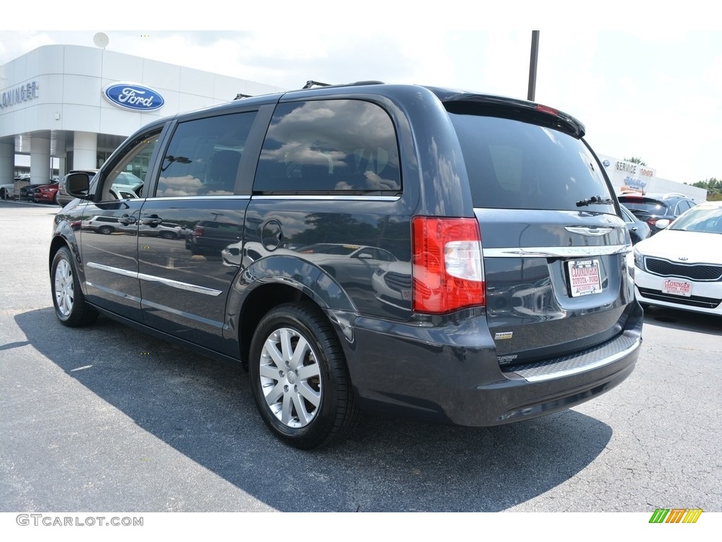 2014 Town & Country Touring - True Blue Pearl / Black/Light Graystone photo #5