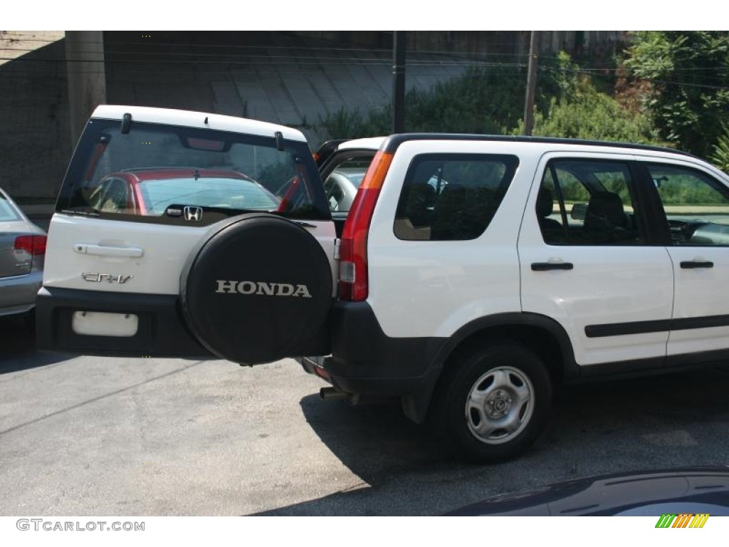 2004 CR-V LX 4WD - Taffeta White / Black photo #41