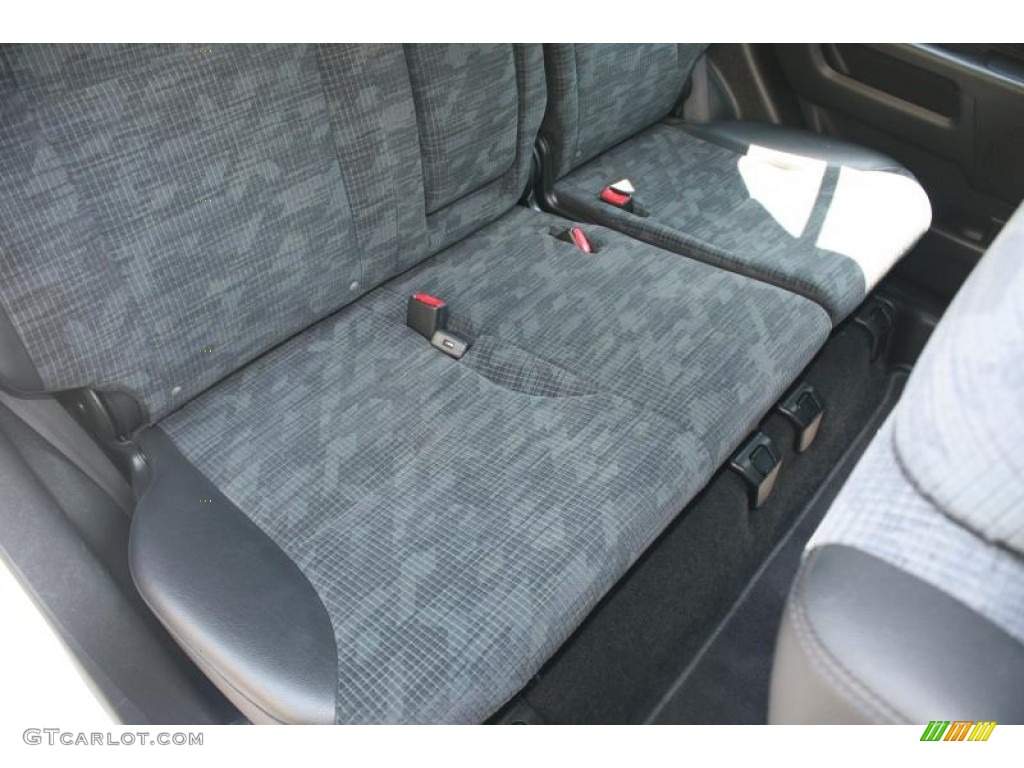 2004 CR-V LX 4WD - Taffeta White / Black photo #48