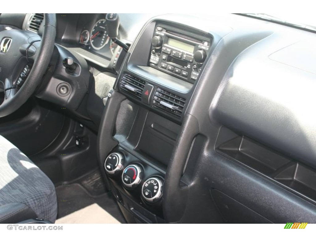 2004 CR-V LX 4WD - Taffeta White / Black photo #54