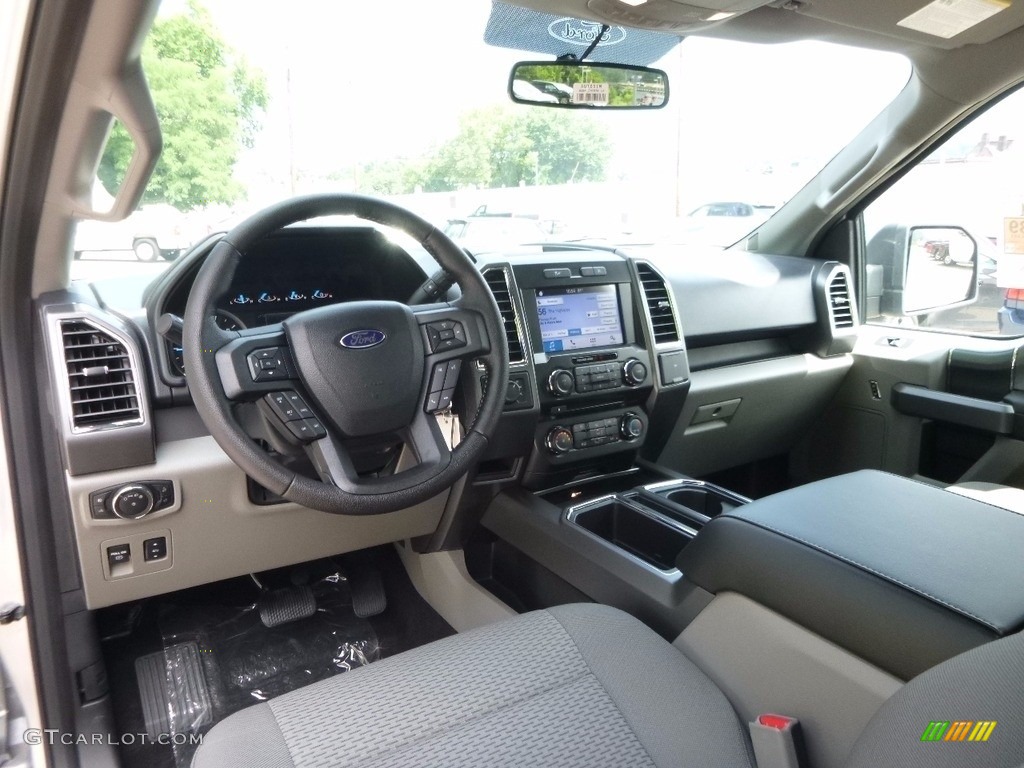 2016 F150 XLT SuperCab 4x4 - Ingot Silver / Medium Earth Gray photo #13
