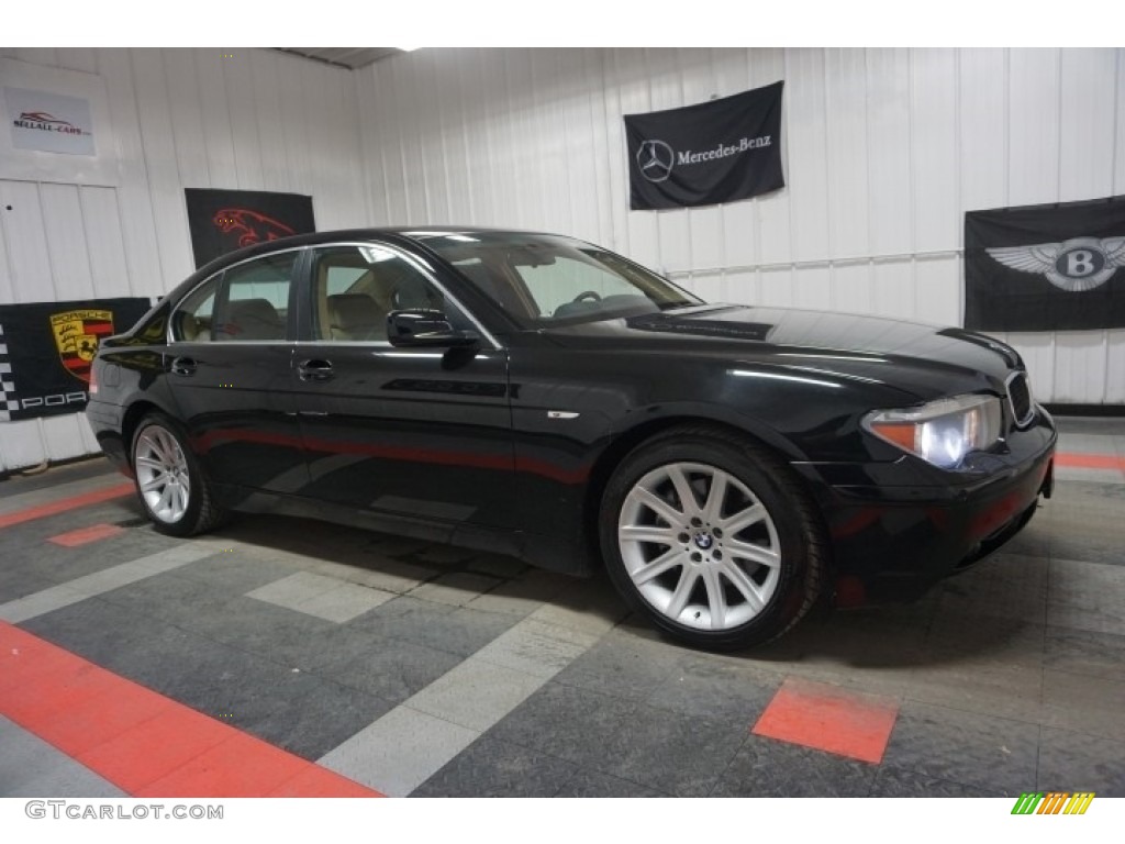 2002 7 Series 745i Sedan - Black Sapphire Metallic / Black photo #6