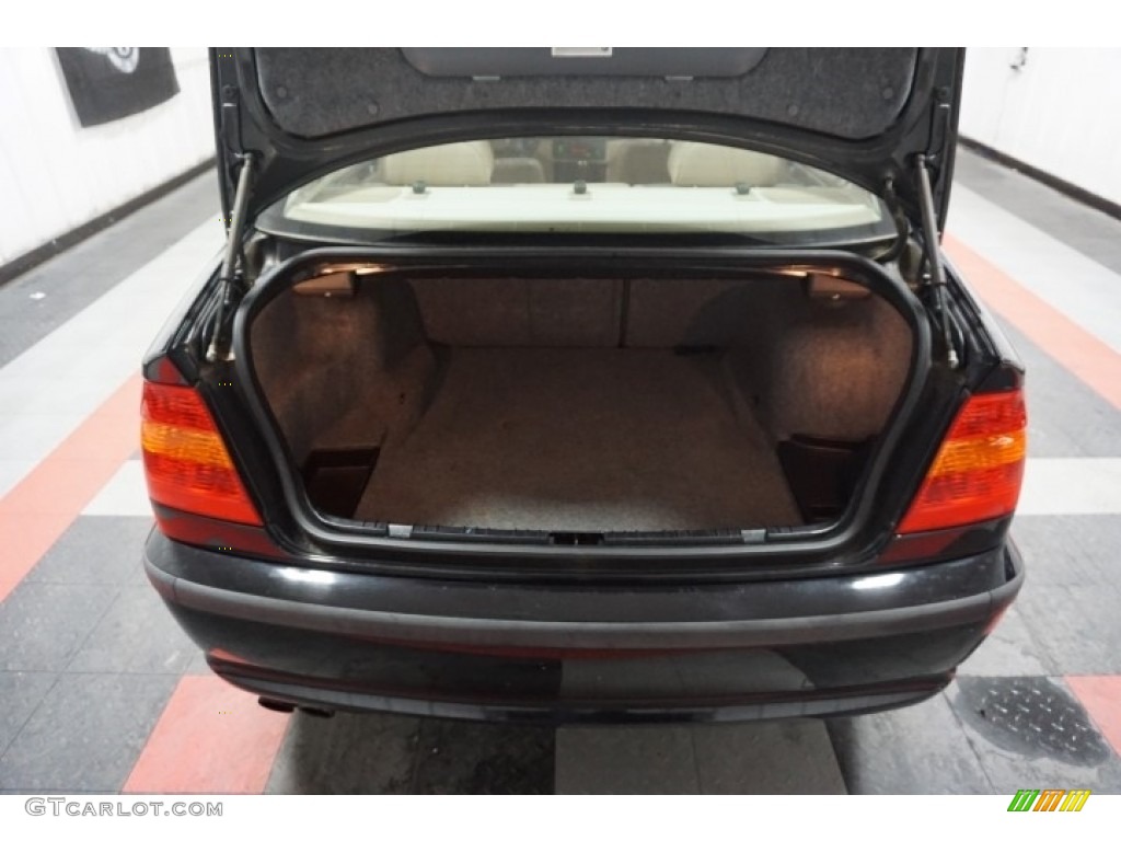 2002 3 Series 325xi Sedan - Jet Black / Black photo #19