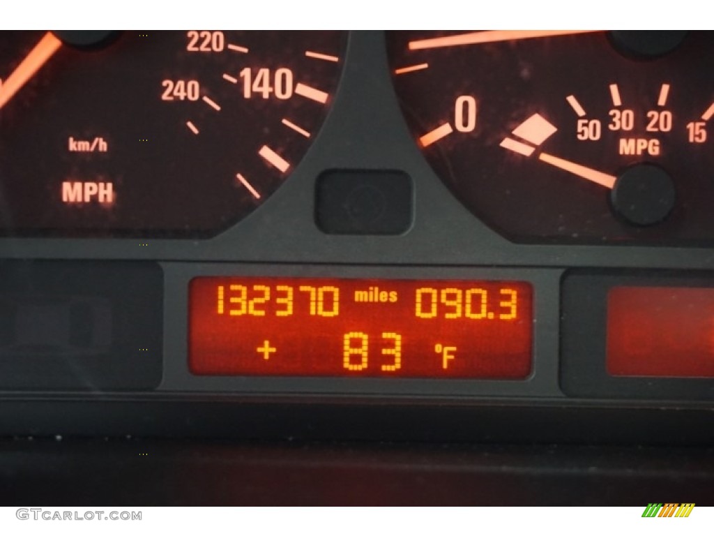 2002 3 Series 325xi Sedan - Jet Black / Black photo #34